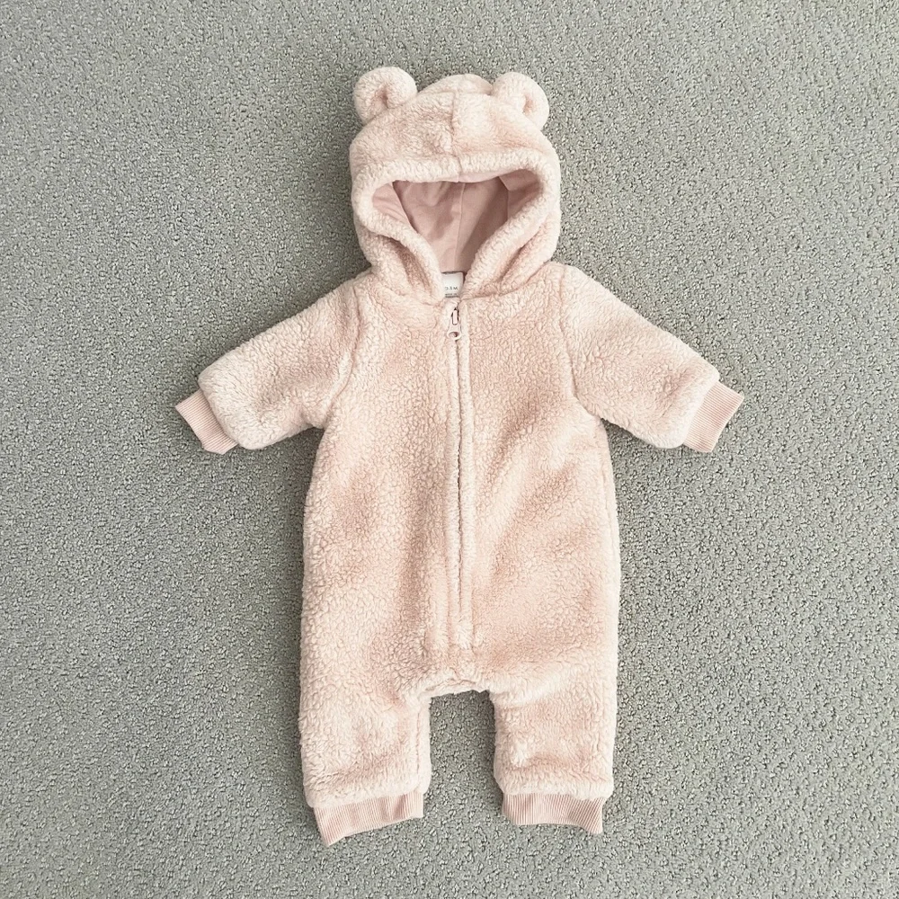 H&M month old